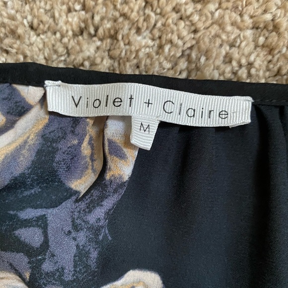 Violet & Claire Blouse - Medium - Picture 9 of 10